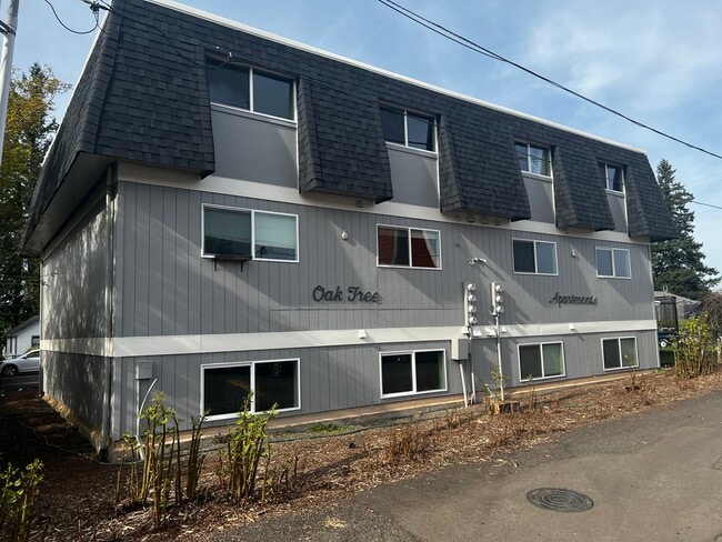 Building Photo - 1015 Nandina St
