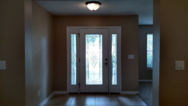 FOYER - 222 Biltmore Pl