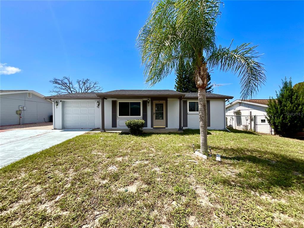 Primary Photo - 9715 Gray Fox Ln
