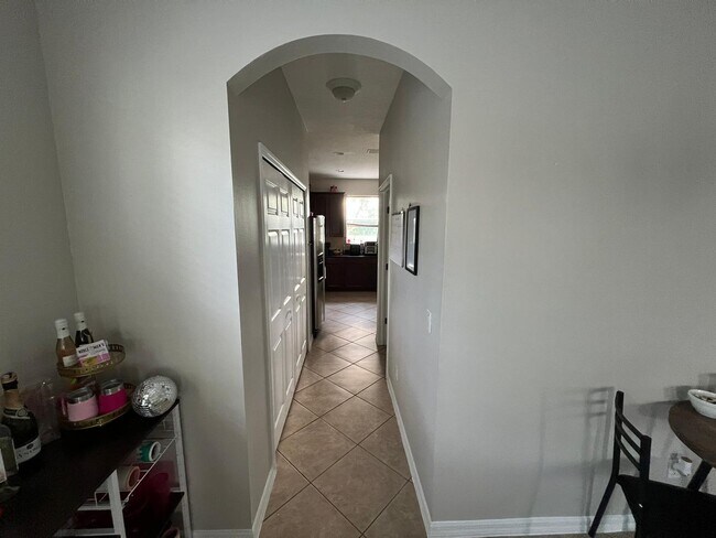 Foto del edificio - 9054 Edenshire Cir