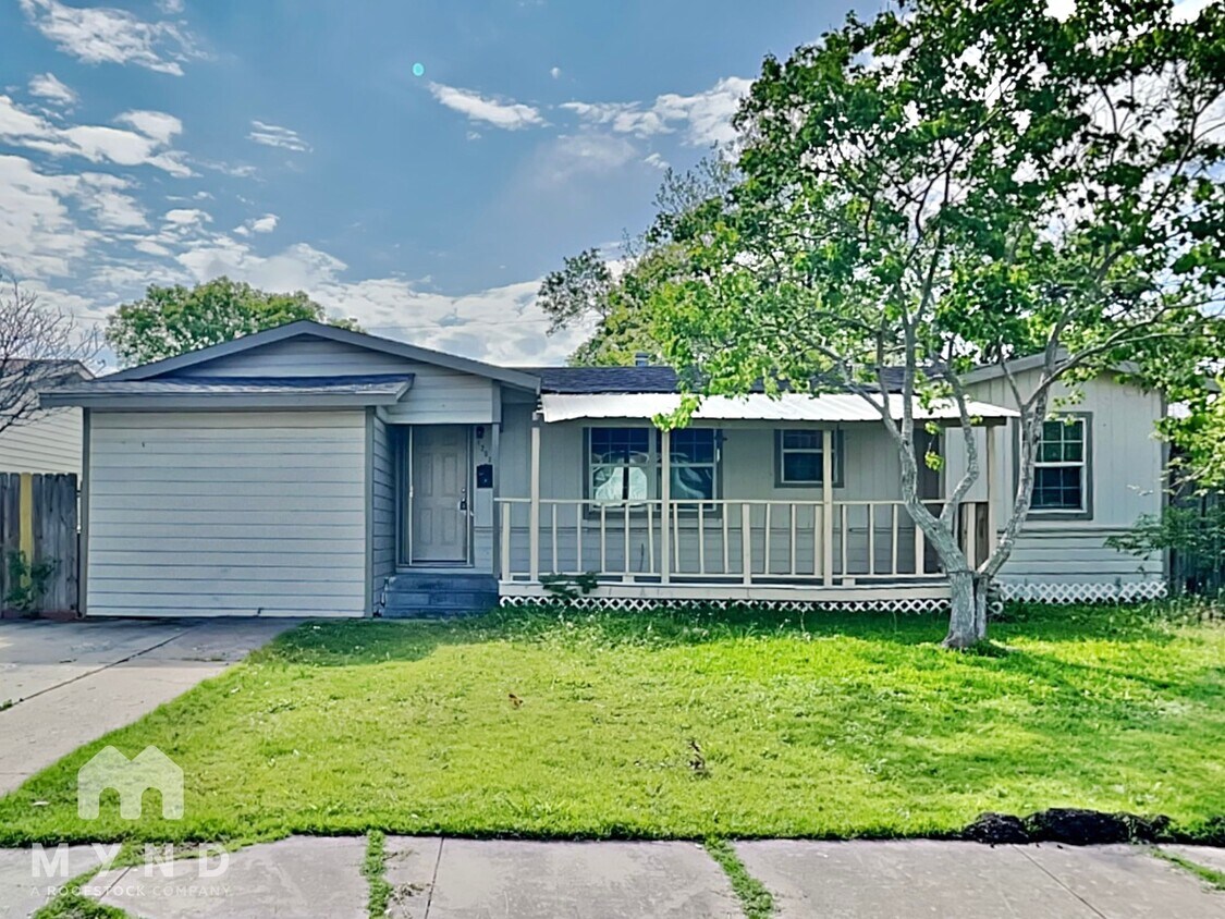 Foto principal - 1202 Prince Dr