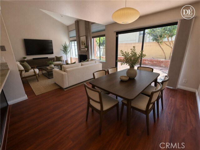Foto del edificio - 18170 Rustic Ct