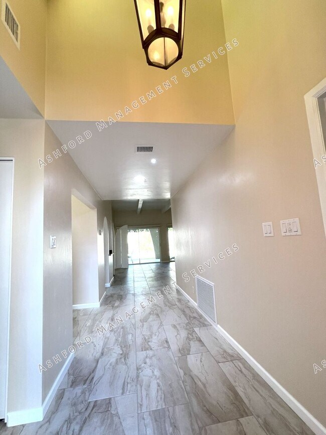 Building Photo - NOT YOUR AVERAGE RENTAL! EXCLUSIVE 3 BEDRO...