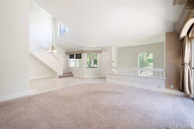 Foto del edificio - 4 Cloudcrest