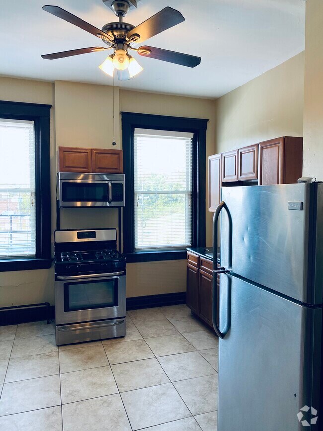 Undercliff Houses for Rent with High Ceilings Cincinnati, OH 3 Homes