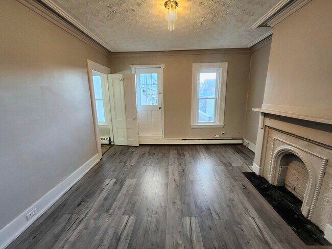 Photo du bâtiment - 101-101 Elliott Row