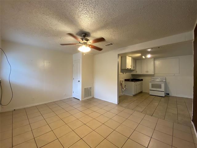 Building Photo - 4024 Wiman Dr