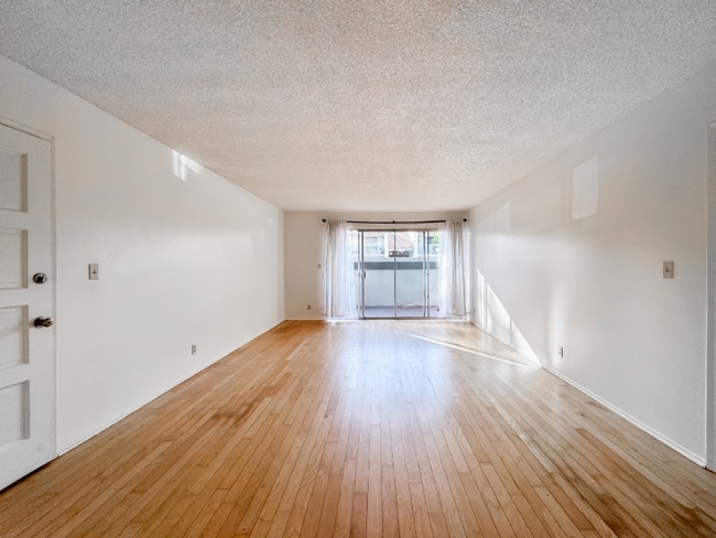 Building Photo - 47 Dearborn Pl