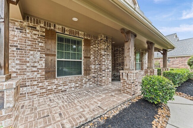 Building Photo - 10 Cayuga Pond Ct