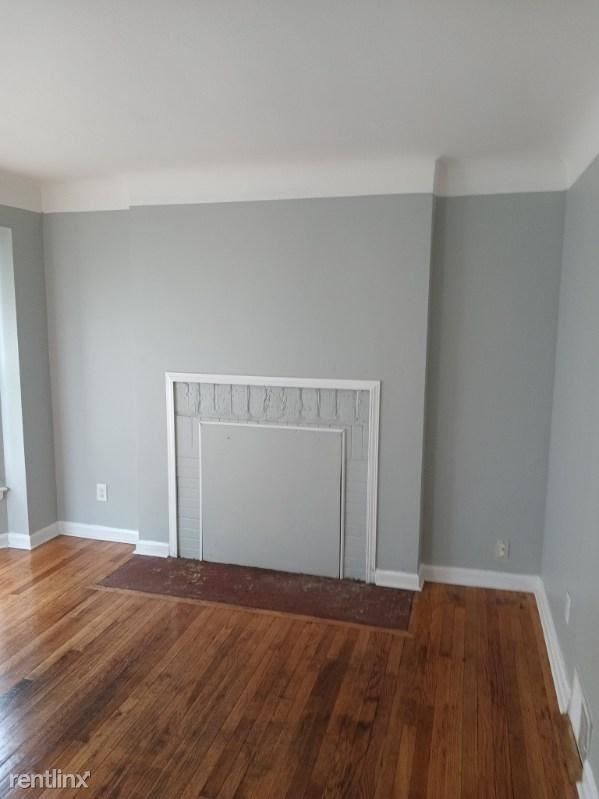 Foto del edificio - 3 br, 1 bath House - 7787 Memorial Ave