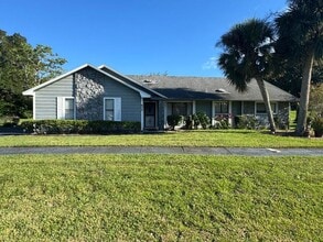 Building Photo - 653 Pelican Bay Dr