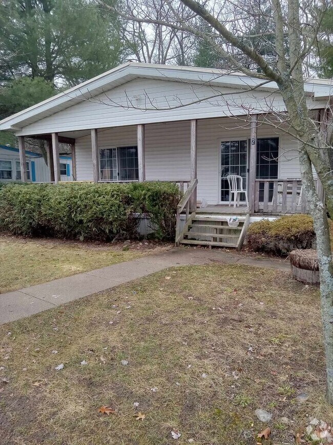 Apartments For Rent in Harrison MI 2 Rentals