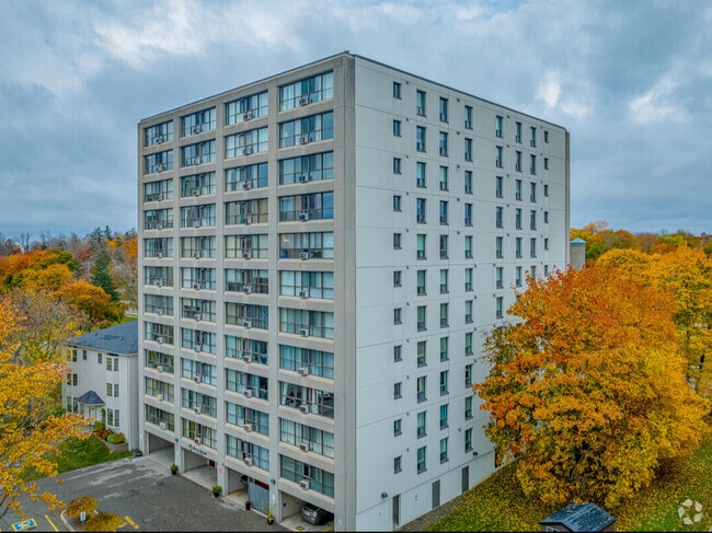 Silver Brook Condominiums