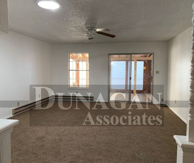 Foto del edificio - 2 Bed/2 Bath Home near Golf Course