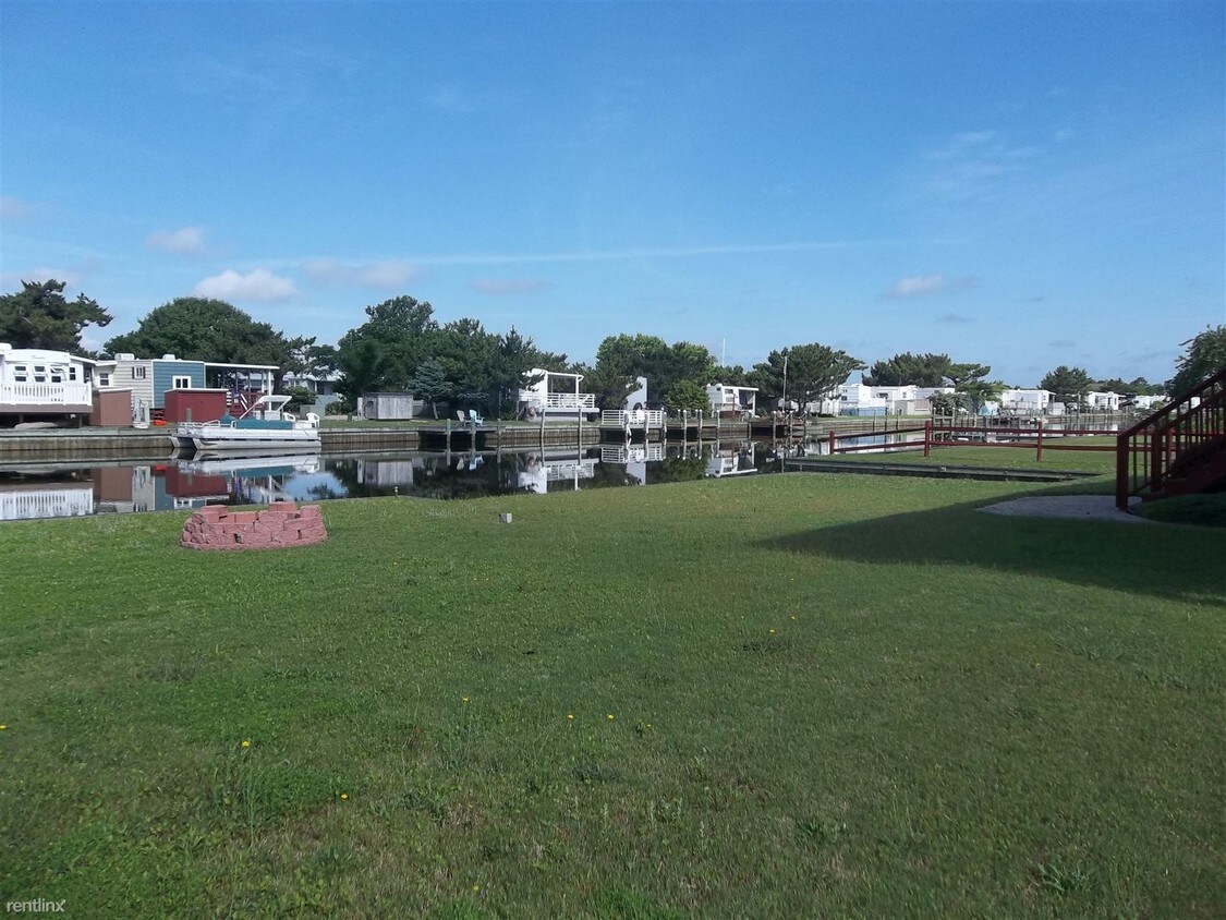 Primary Photo - 3657 Sandpiper Rd
