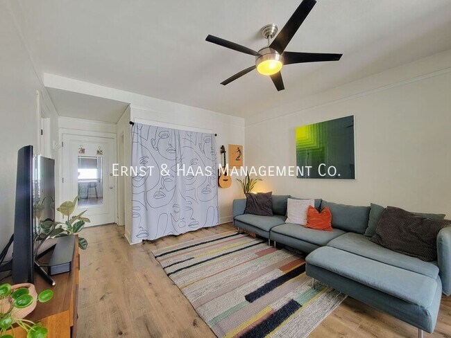 Foto del edificio - 455 E Ocean Blvd