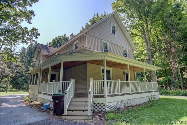 Building Photo - 5880 Draudt Rd