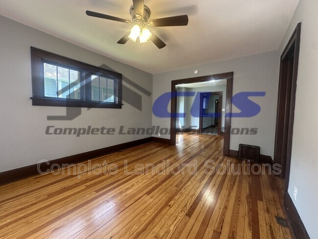 Foto del edificio - 2409 S 9th St
