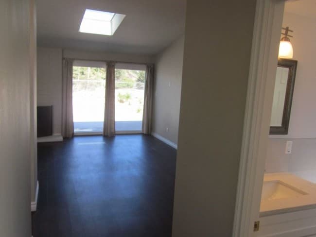 Building Photo - 6940 Beagle St, San Diego, CA 92111