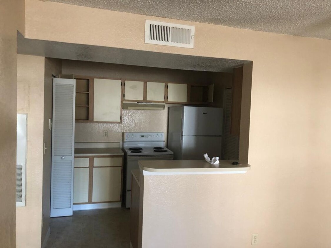 Foto del edificio - 1 Bed / 1 Bath at Lexington Place, Orlando