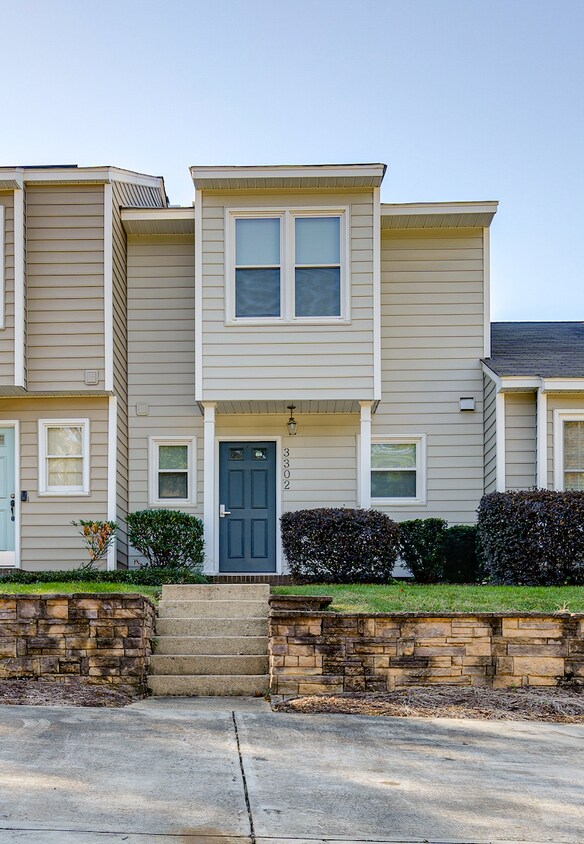 Foto principal - 3302 Comstock Rd