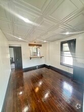 Building Photo - 31 W James St