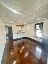 Building Photo - 31 W James St