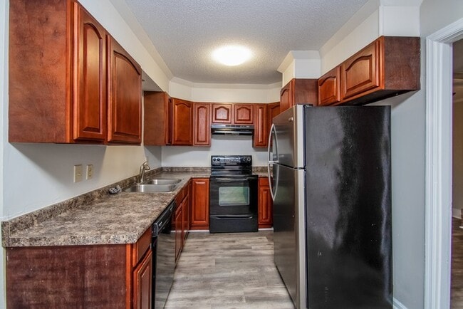 Building Photo - Charming 3 Bedroom in Columbia