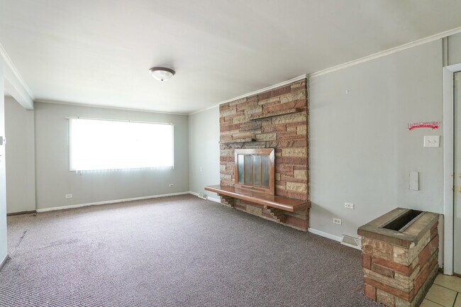 Foto del edificio - 15020 Oak St