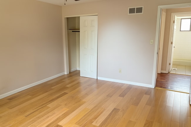 Foto del edificio - 3885 W Elm Pl