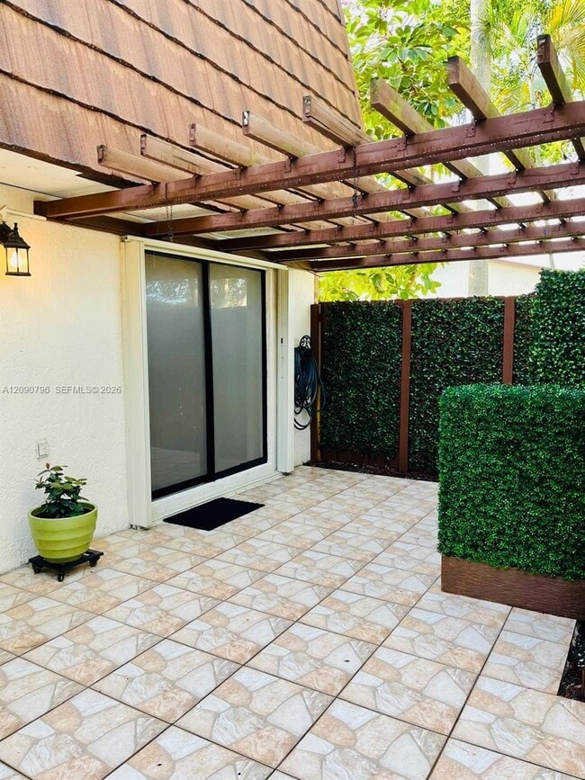 Building Photo - 837 SW 118th Terrace