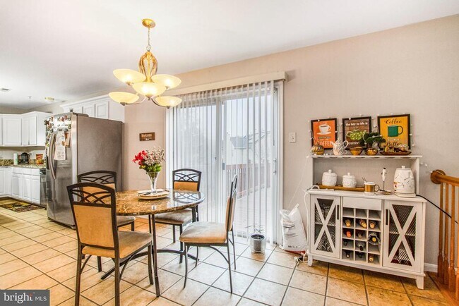 Foto del edificio - 11809 Old Fort Rd