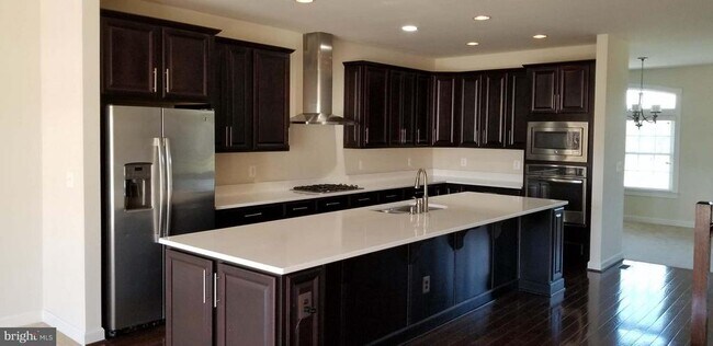 Foto del edificio - 42621 Harlow Meadows Terrace
