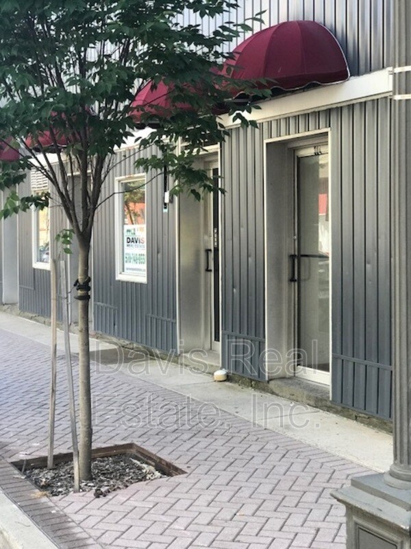 304 N Grove St Unit 02, Lock Haven, PA 17745 Condo for Rent in Lock