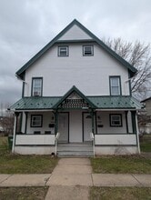 Building Photo - 1529-1531 Scott St