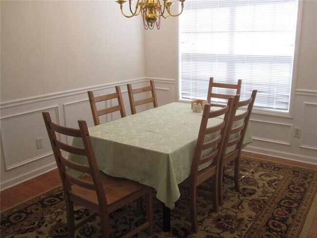 Building Photo - 442 Mimosa Grove Crossing