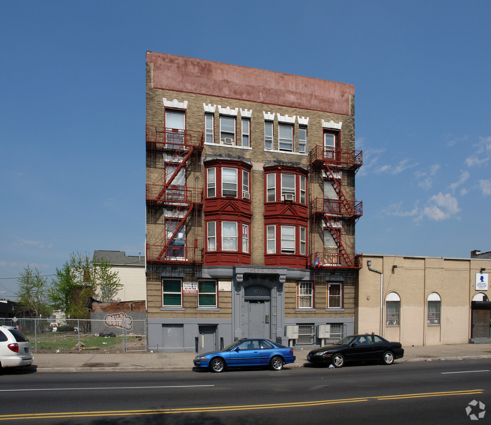 Primary Photo - The Fulton