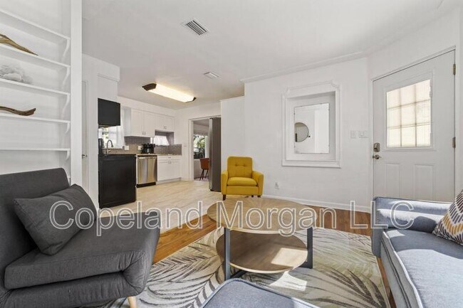 Foto del edificio - 3600 46th St N