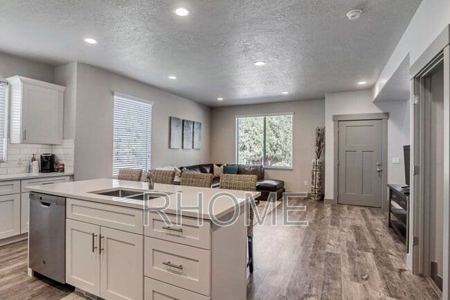 Foto del edificio - 12691 S Doc Sorenson Ln