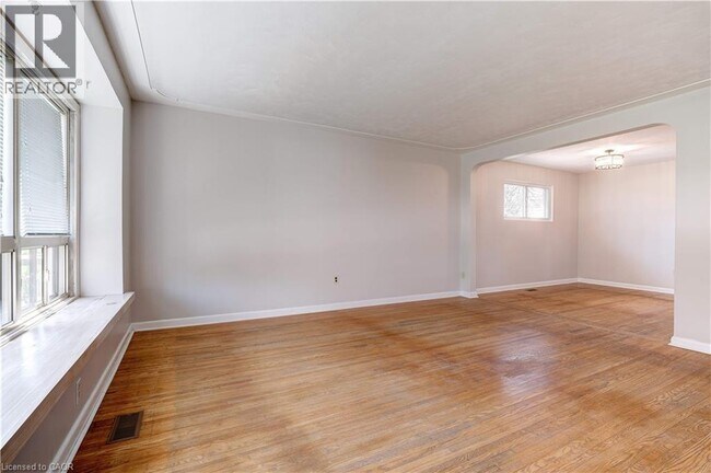 Photo du bâtiment - 164 W 19th St