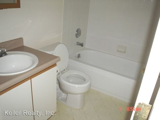 Fotografía del edificio - 1225 N Mccarran Blvd