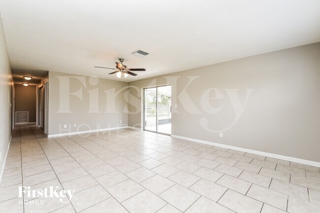 Foto del edificio - 1410 NE 5th Ln
