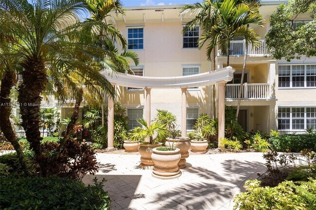 Building Photo - 224 Murcia Dr