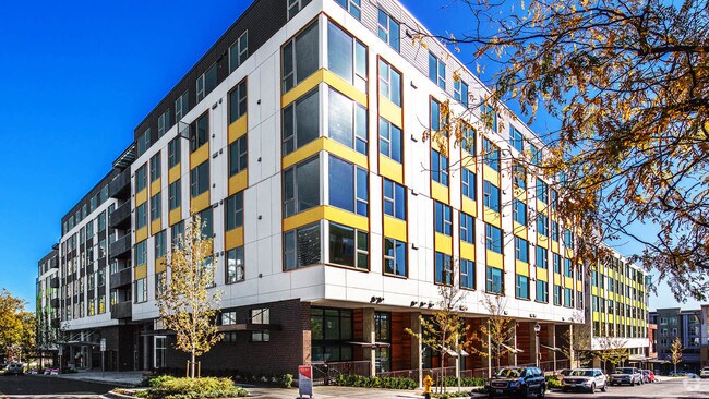 Redmond Square Apartments Reviews Redmond Square Apartments Reviews