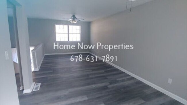 Building Photo - 3309 Goldenchain Dr