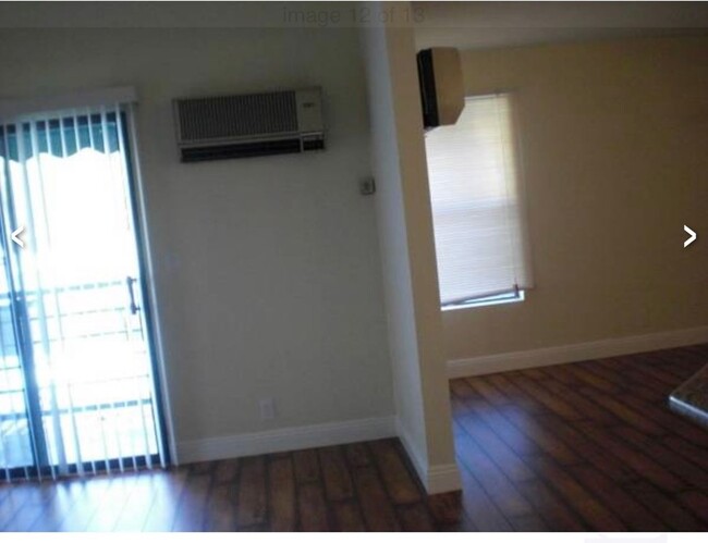 Foto del edificio - 1 Bedroom 1 1/2 Bath Near Las Vegas Strip