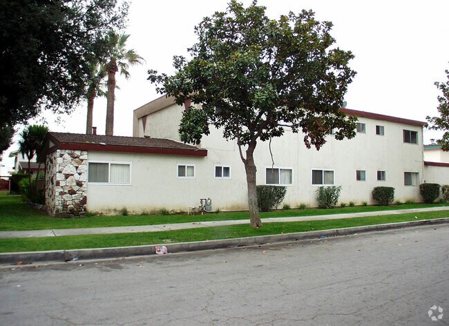 Vista alternativa de 3 - South Yale Apartments