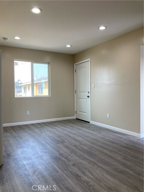 Foto del edificio - 9235 Otis St