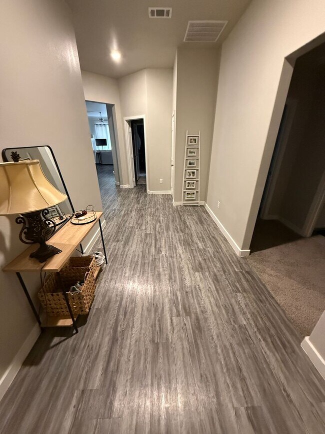 Foto del edificio - 3/2/2 in West Lubbock!