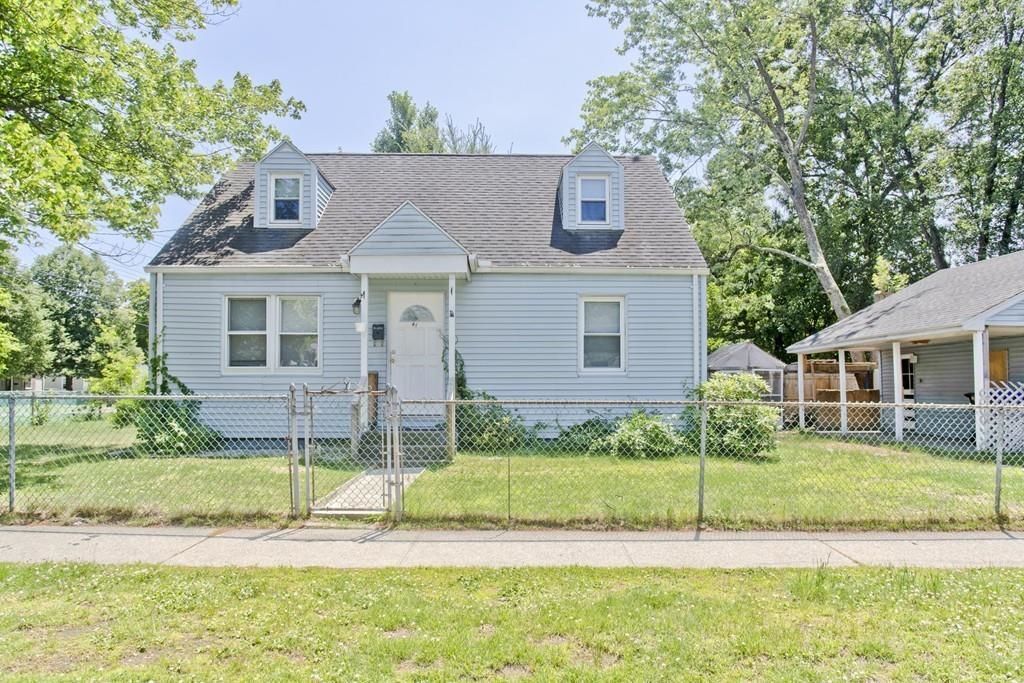 41 Pear St, Springfield, MA 01109 House Rental in Springfield, MA